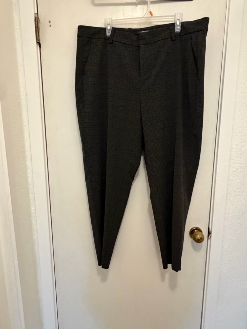 Liverpool women Dress Pants in Dark Gray Plaid
